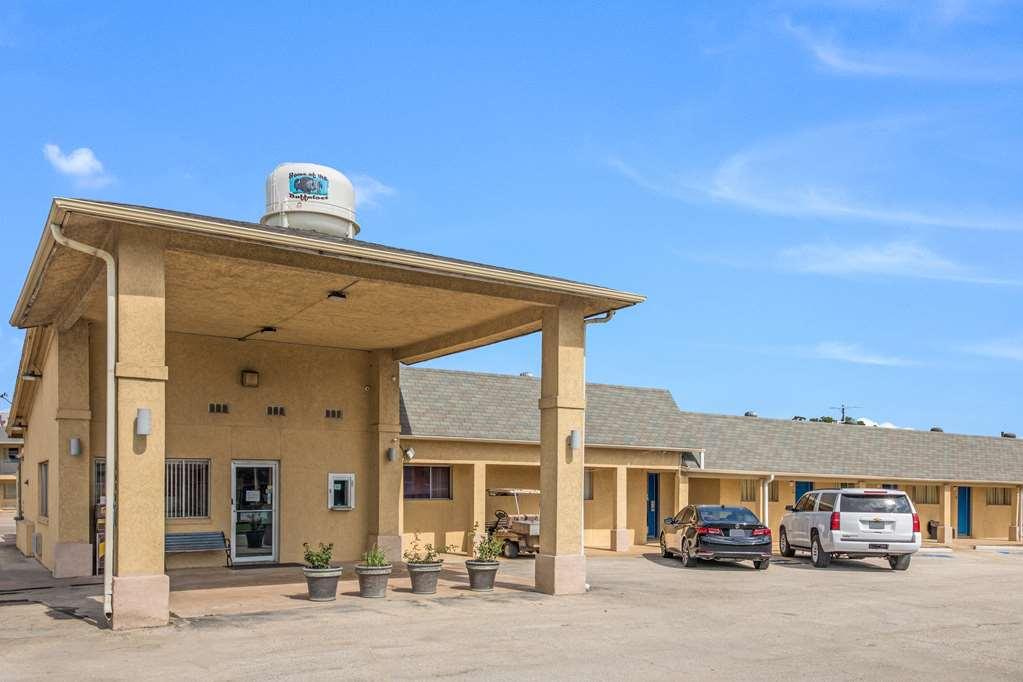 Americas Best Value Inn Giddings Eksteriør billede