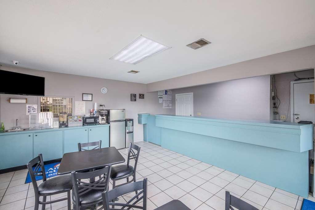 Americas Best Value Inn Giddings Interiør billede